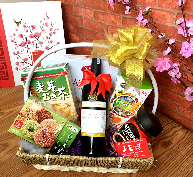 giỏ quà tết bánh kẹo cao cấp