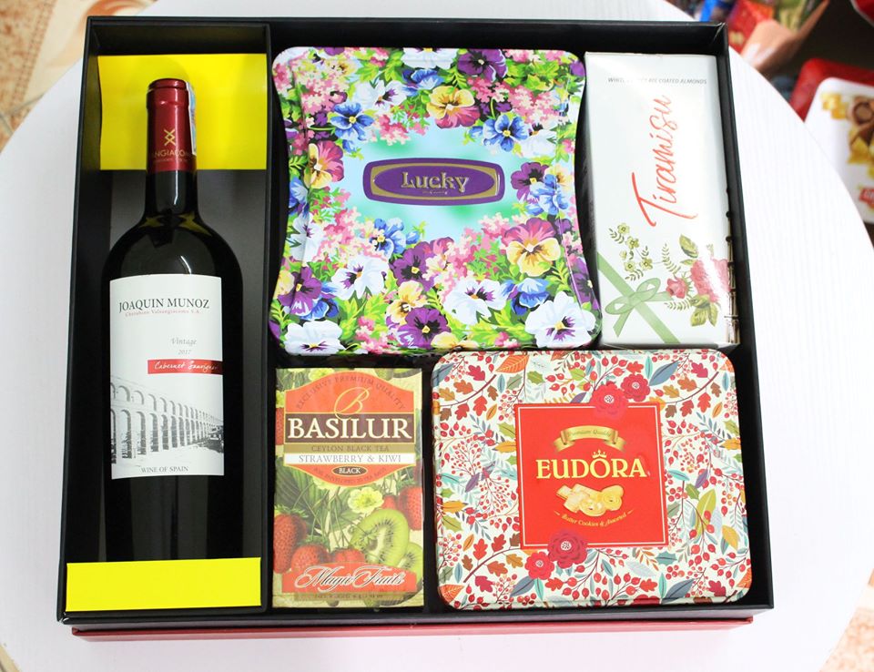 Quà tết tặng khách hàng đơn giản độc đáo ý nghĩa