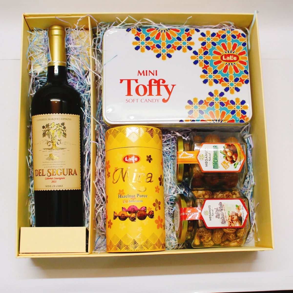 Mua sắm quà tết tại các địa chỉ uy tín