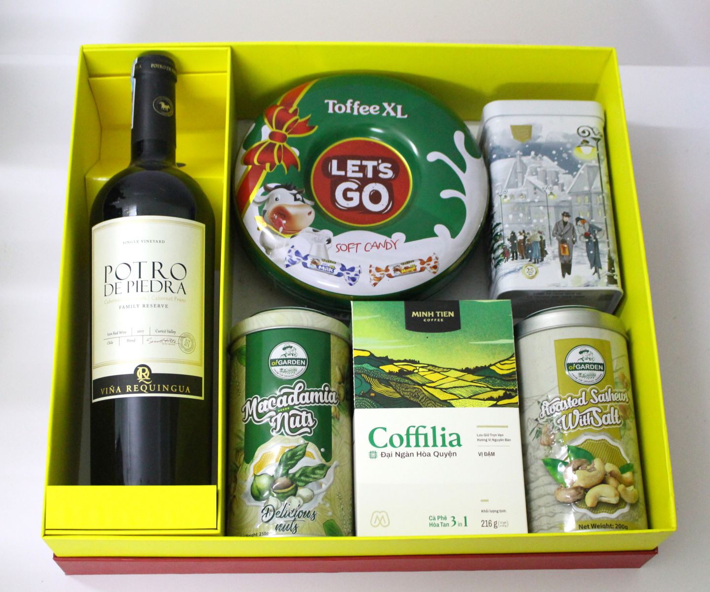 hộp quà tết 2021